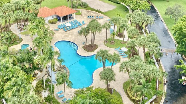 APT-1807 - 3300 Ne 191 St St, Condo with 2 bedrooms, 2 bathrooms and null parking in Aventura FL | Image 10