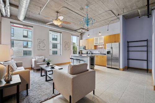 unit-210-918 3rd St N, Minneapolis, MN, 55401-1045 | Card Image