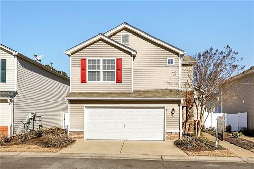 194 W Oaks Pl, Woodstock, GA, 30188-6389 | Card Image