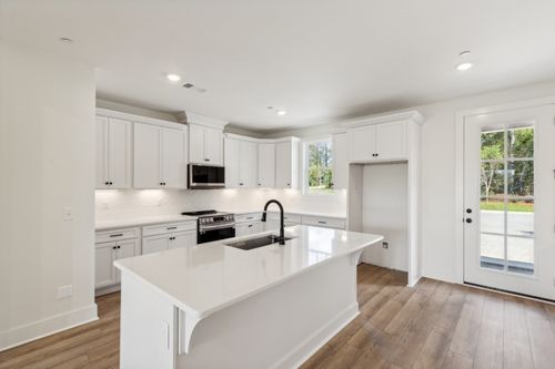 144 Nearwater Pl, Hendersonville, TN, 37075-3279 | Card Image