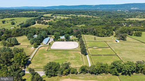20341 Unison Rd, ROUND HILL, VA, 20141-1845 | Card Image
