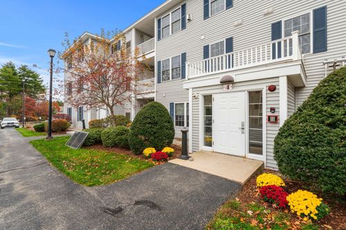 unit-119-4 Crestview Cir, Londonderry, NH, 03053-2478 | Card Image