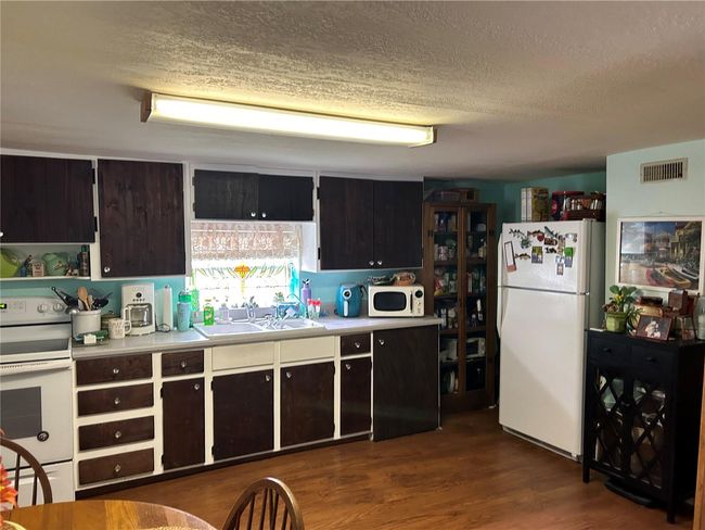 5496 Ne 140 Th Ct, House other with 2 bedrooms, 1 bathrooms and null parking in WILLISTON FL | Image 7