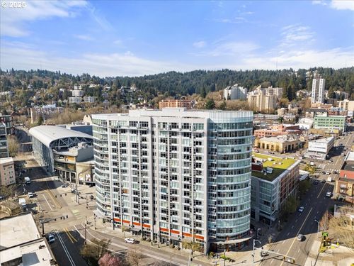 unit-1602-1926 W Burnside St, Portland, OR, 97209-2084 | Card Image
