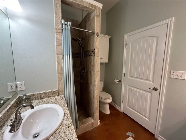 UNIT-211 - 2212 State Highway 361, Townhouse with 4 bedrooms, 4 bathrooms and null parking in Port Aransas TX | Image 17