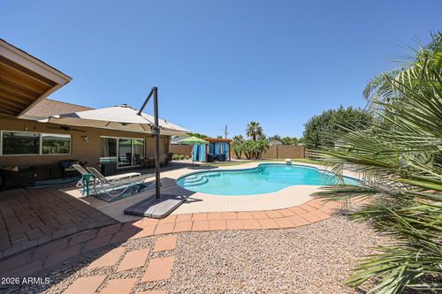 5020 W Ironwood Dr, Glendale, AZ, 85302-2404 | Card Image