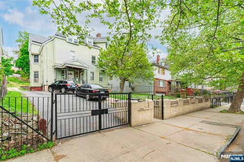 464-466 Summer Avenue, Newark, NJ, 07104 | Card Image