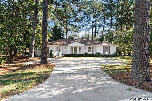 904 W High St, South Hill, VA, 23970-1204 | Card Image