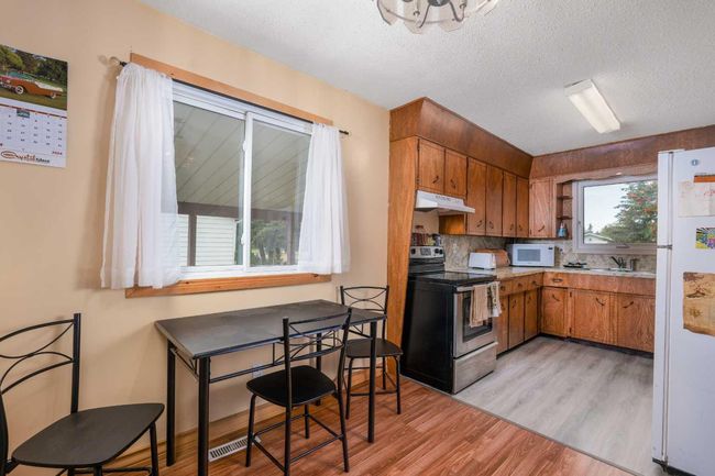 212 Macrae St, House other with 3 bedrooms, 2 bathrooms and 7 parking in Bawlf AB | Image 4