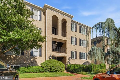 t-2-5705 Brewer House Cir, ROCKVILLE, MD, 20852-5424 | Card Image