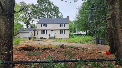 99 Paul St, Dedham, MA, 02026-3809 | Card Image