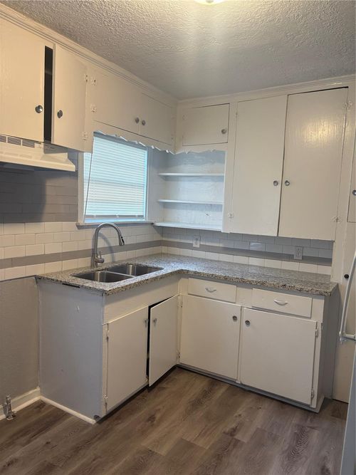 1503 16th St, Galena Park, TX, 77547-2429 | Card Image