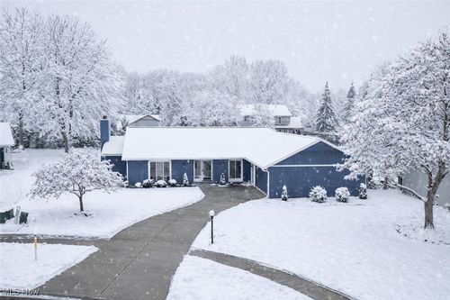 21359 Briar Bush Ln Lane, Strongsville, OH, 44149 | Card Image