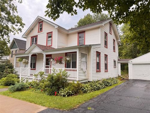 34 Clinton St, Delhi, NY, 13753-1102 | Card Image