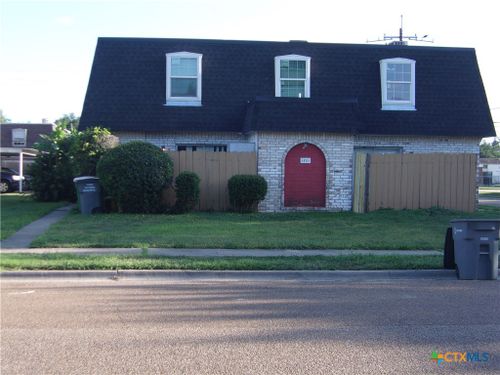 1801 Lawndale Ave, Victoria, TX, 77901-3667 | Card Image