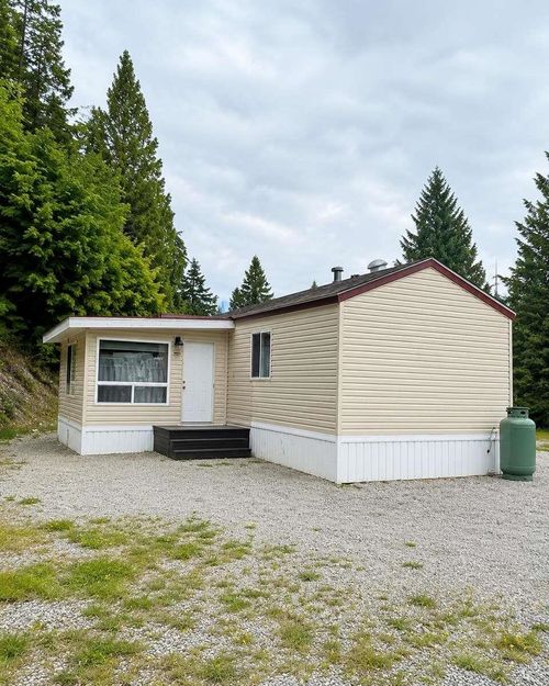 15-7668 Sunshine Coast Highway, Halfmoon Bay, BC, V7Z1H3 | Card Image