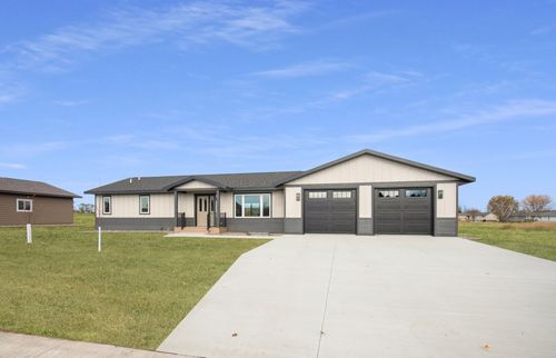 346 Halfaday Dr, Sauk Centre, MN, 56378-1826 | Card Image