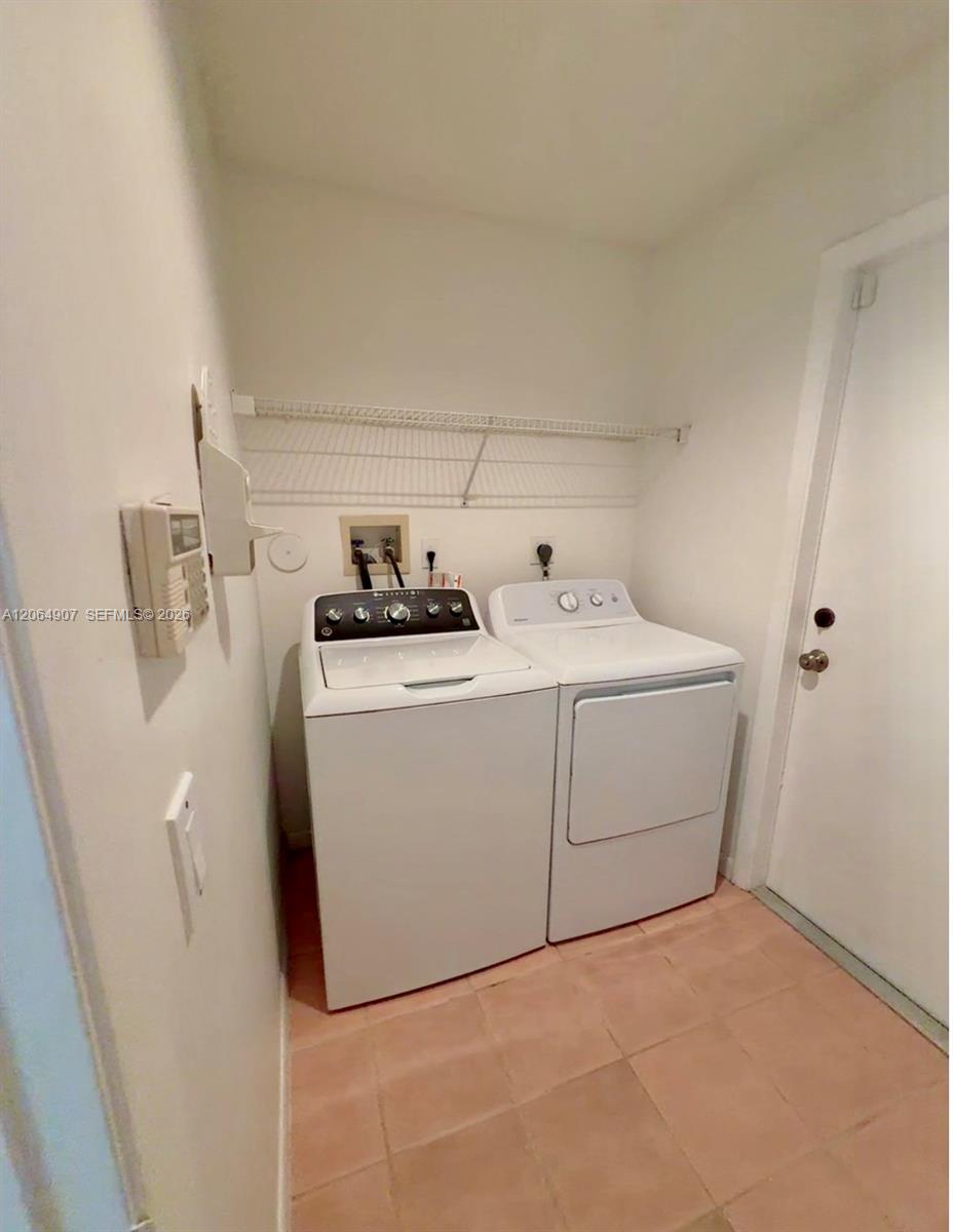 Residential Lease in Weston 4