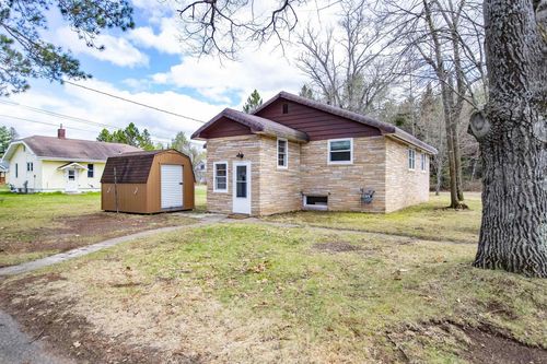 513 Tamarack St, Eagle River, WI, 54521-9197 | Card Image