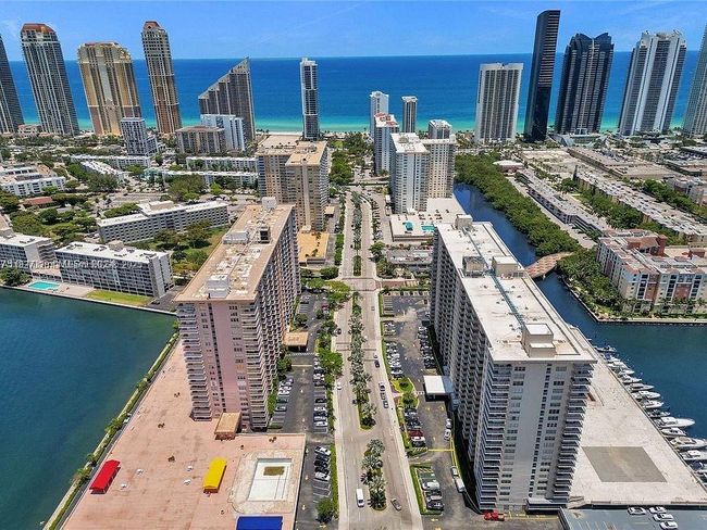 APT-115 - 251 174 Th St, Condo with 1 bedrooms, 2 bathrooms and null parking in Sunny Isles Beach FL | Image 15