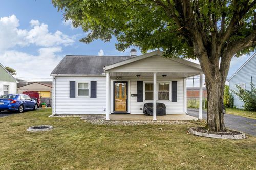 30 Santa Maria Ln, Columbus, OH, 43213-1843 | Card Image