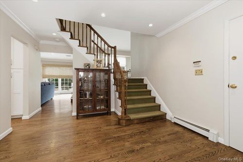 974 Mildred Dr, Baldwin, NY, 11510-5044 | Card Image