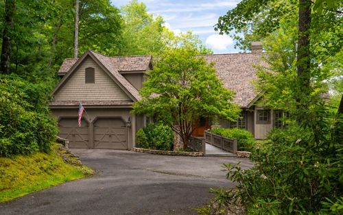150 Old Hunters Run, Cashiers, NC, 28717-6017 | Card Image
