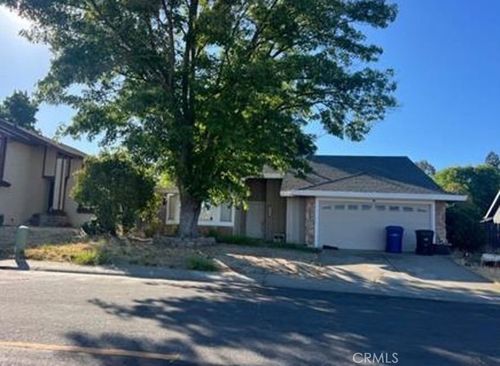3812 Blackfoot Way, Antelope, CA, 95843-2197 | Card Image