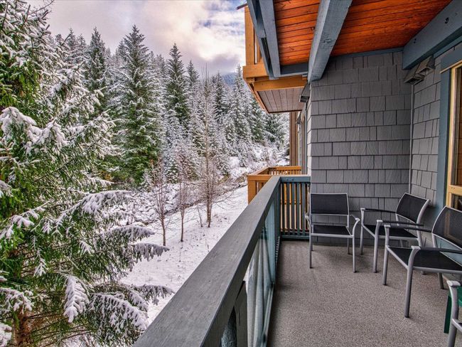 324B - 2036 London Lane, Condo with 2 bedrooms, 2 bathrooms and 1 parking in Whistler BC | Image 11