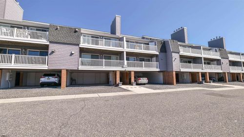 215-215 Limpet Dr, Ocean City, NJ, 08226-1871 | Card Image