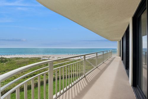 8-f-3000 Ocean Dr, Singer Island, FL, 33404 | Card Image