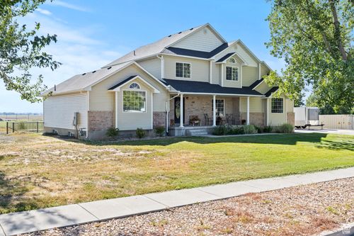 518 N 220 E, Mendon, UT, 84325-9707 | Card Image