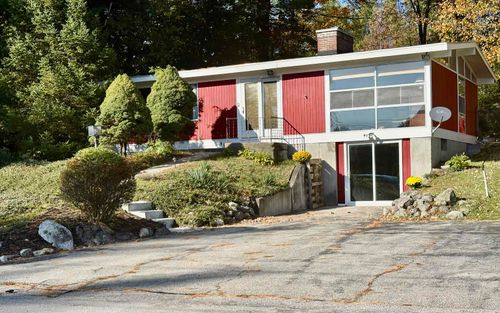 12 Windsor Terrace, Hillsborough, NH, 03244 | Card Image