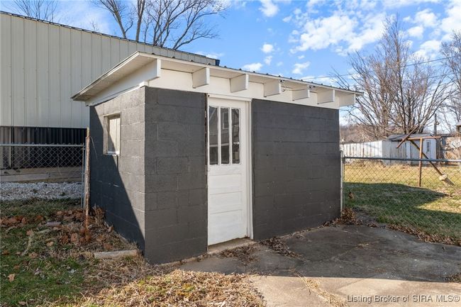 429 S Sycamore St, Home with 3 bedrooms, 2 bathrooms and null parking in Paoli IN | Image 38
