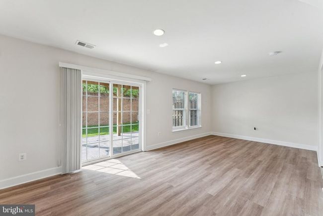 6236 Summit Point Ct, Townhouse with 3 bedrooms, 4 bathrooms and null parking in ALEXANDRIA VA | Image 6