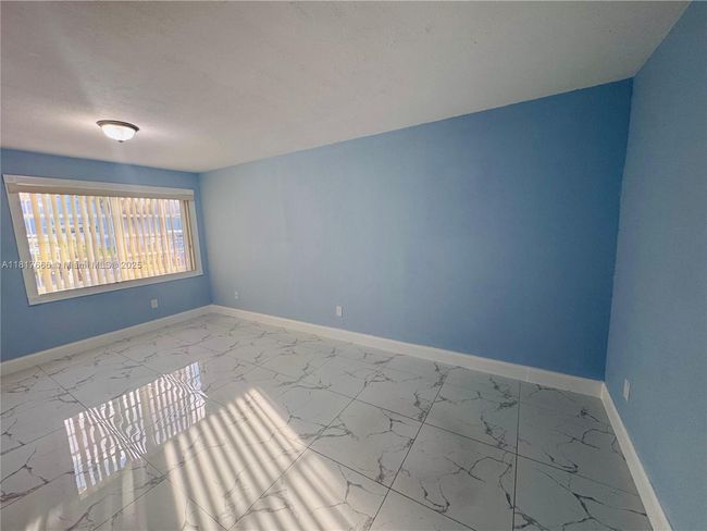 4 - 3977 W 9 Th Ln, Townhouse with 2 bedrooms, 2 bathrooms and null parking in Hialeah FL | Image 16