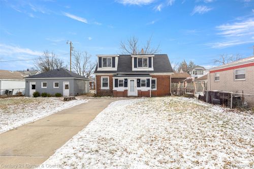 18634 Wood St, Melvindale, MI, 48122-1476 | Card Image