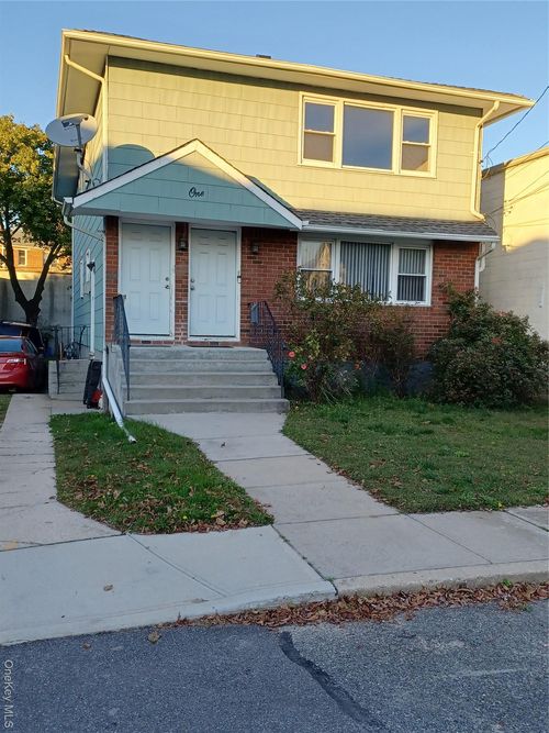 2-1 Nicholas Ave, East Rockaway, NY, 11518-2023 | Card Image