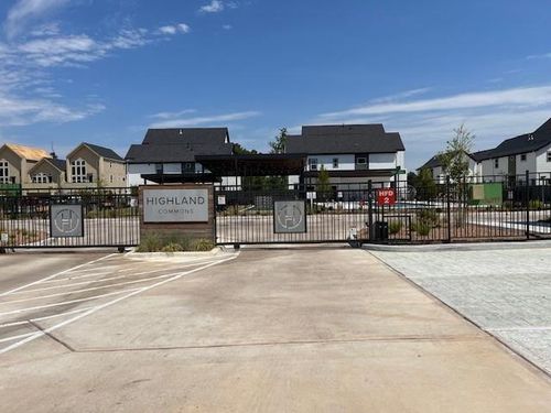 1117 Highland Square Ln, Houston, TX, 77091-1026 | Card Image