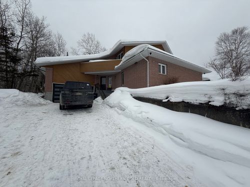 17 Furlong St, Kirkland Lake, ON, P2N3P5 | Card Image