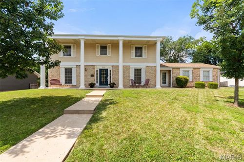 603 Rue Montand Dr, Ballwin, MO, 63011-2808 | Card Image
