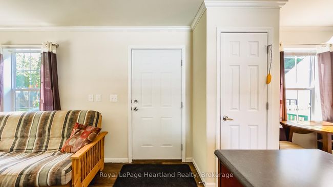 10 Bloomsbury Dr, Home with 2 bedrooms, 1 bathrooms and 2 parking in Goderich ON | Image 11