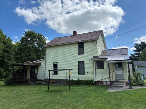 51 Mill St, Greenville, PA, 16125-1611 | Card Image