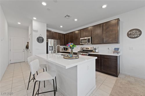 2732 Roman Palm Rd, North Las Vegas, NV, 89086-1573 | Card Image