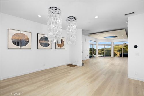 2637 N Mountain Ave, Claremont, CA, 91711-4501 | Card Image