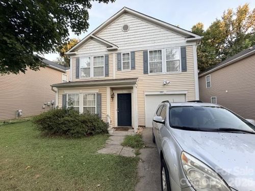 1301 Allegiance Dr, Charlotte, NC, 28217-3908 | Card Image