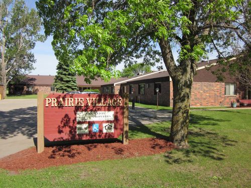 apt-1-107 4th Ave N, Parkers Prairie, MN, 56361-4942 | Card Image