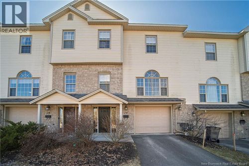 20 Hillside Lane, Fredericton, NB, E3B0P8 | Card Image