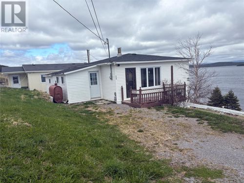 1 Hillside Ave, Port Saunders, NL, A0K0E8 | Card Image