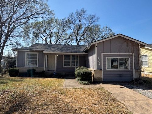 4855 Elena St, Dallas, TX, 75216-7723 | Card Image